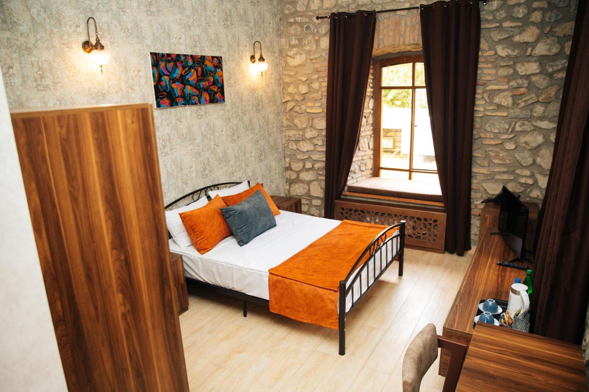 Art Hotel By Abad Guest Şǝki Exteriér fotografie