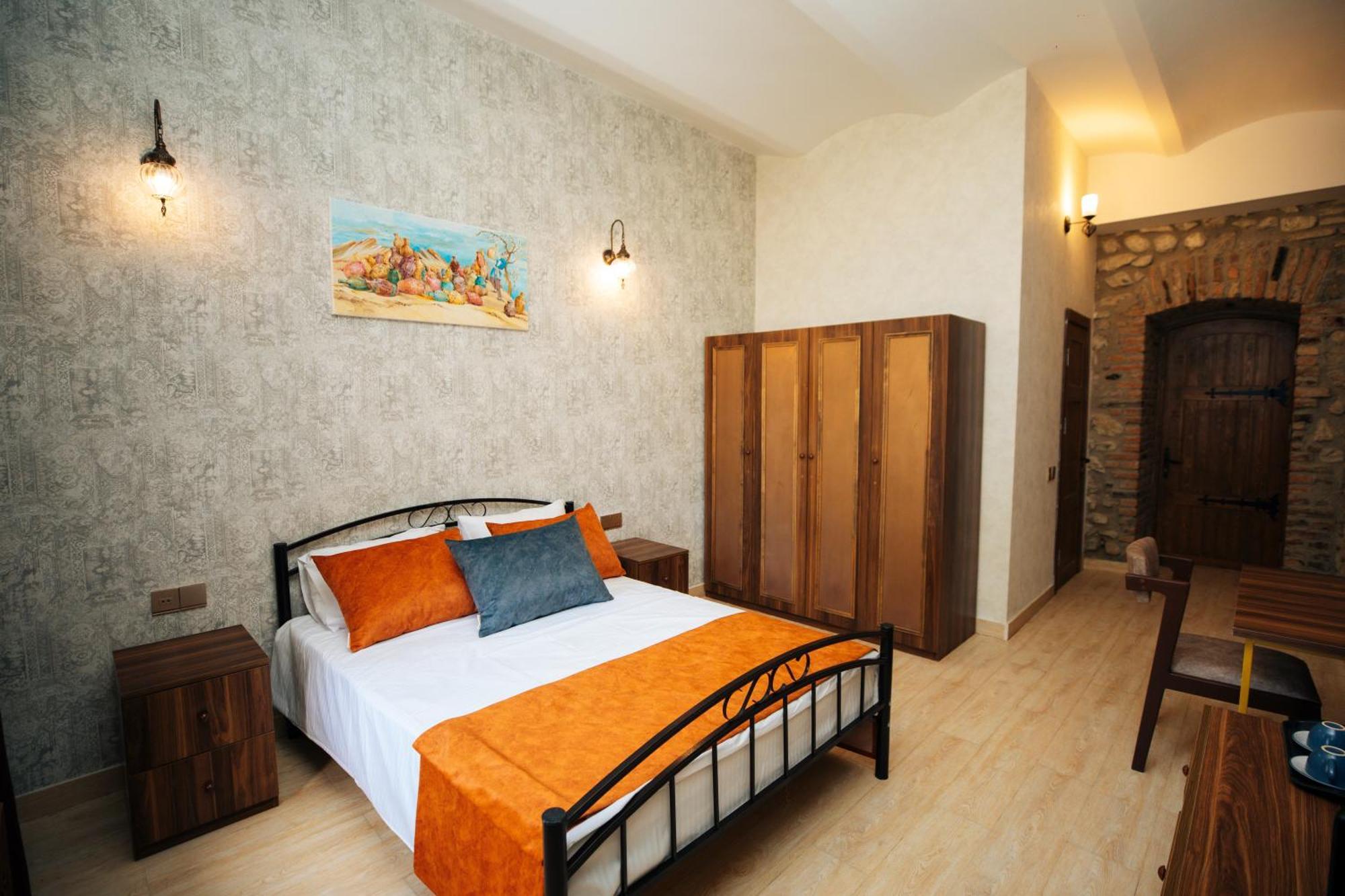 Art Hotel By Abad Guest Şǝki Exteriér fotografie